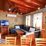 Holiday home Zhivka House *