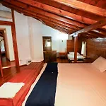 Zhivka House Holiday home *