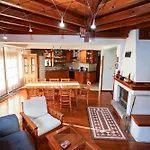 Holiday home Zhivka House *