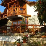 Zhivka House * Glavatartsi