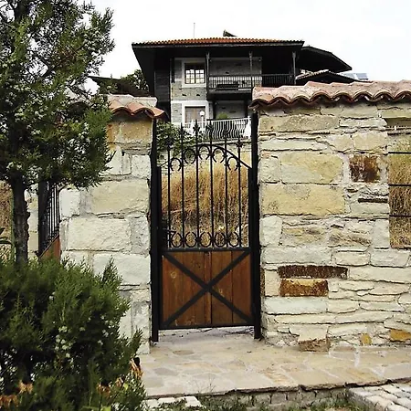 Nyaraló Zhivka House *