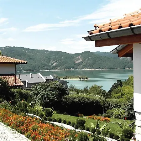 Holiday home Zhivka House *