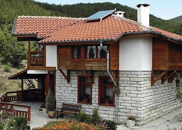 Holiday home Zhivka House