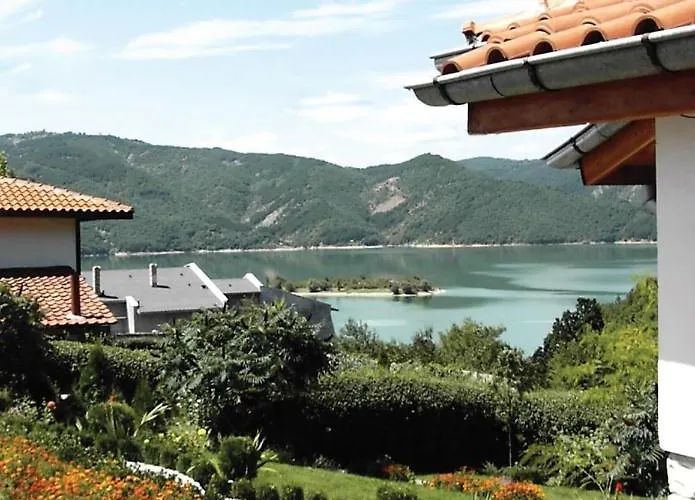 Holiday home Zhivka House *