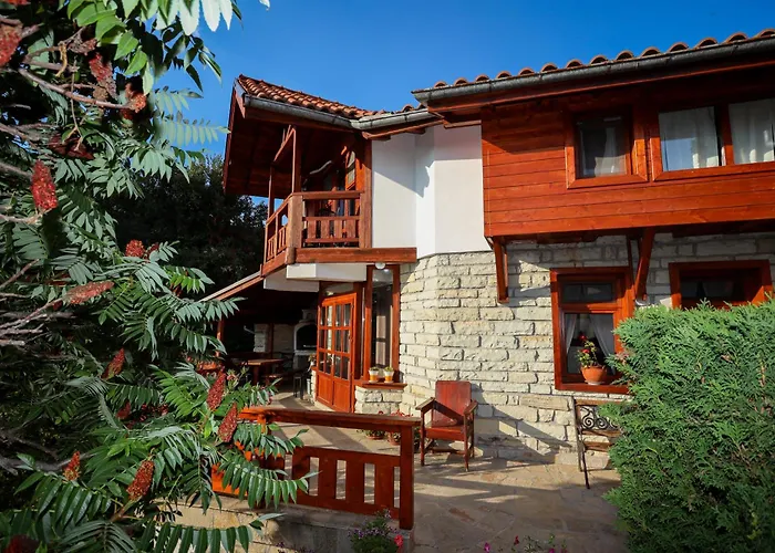 Holiday home Zhivka House