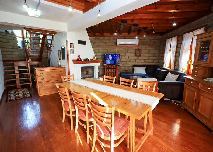 Holiday home Zhivka House Glavatartsi